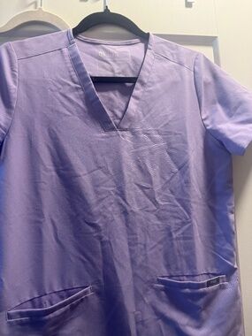 Figs Lavender Casma Top